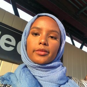 Meet your Posher, Rabia